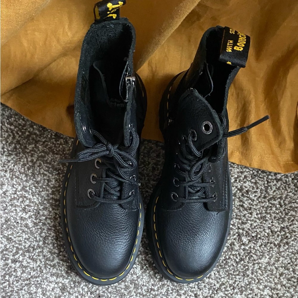 Dr. Martens Jadon III Black Pisa Leather Platform Boots - Picture 9 of 12